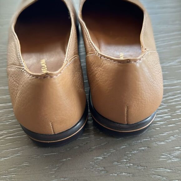 ANTONIO MELANI Women’s Tan Camel Leather Flats Slip On Comfort Shoes Size 7.5M - Picture 6 of 12
